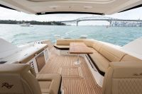 Image for 2020 Sea Ray 400 SLX 2