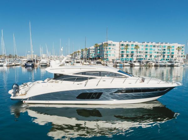2016 Sea Ray 58 Sedan Bridge image