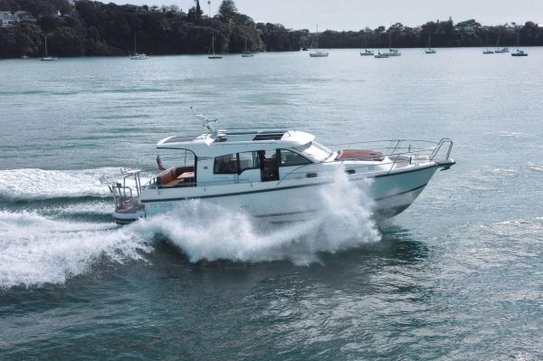 2018 Nimbus 365 Coupè image