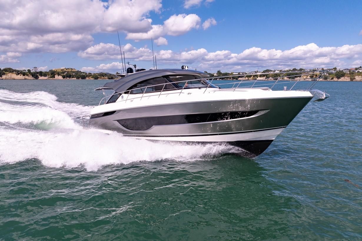 Image for 2024 Riviera 4600 Sport Yacht Platinum Edition 0