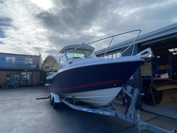 2017 Striper 230 Walkaround image