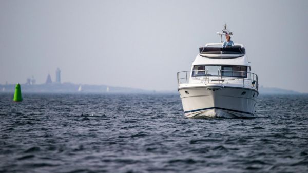 2025 Nimbus 405 Flybridge image