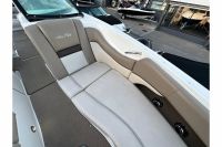 Image for 2012 Sea Ray SLX 300 37