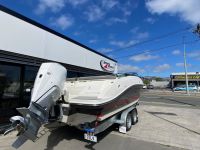 Image for 2022 Sea Ray 230 Sun Sport OB 3