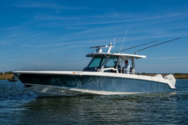 2023 Boston Whaler 380 Outrage image
