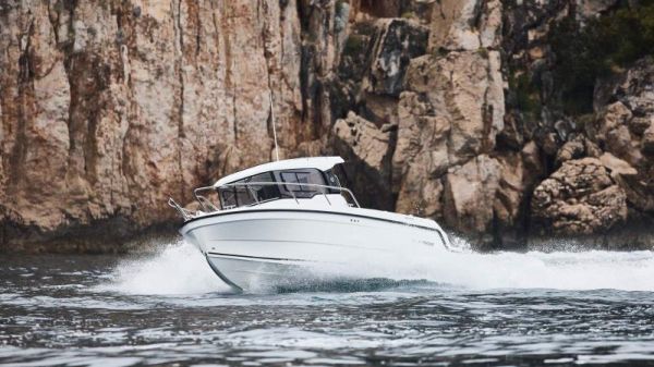 2024 Parker 700 Pilothouse image