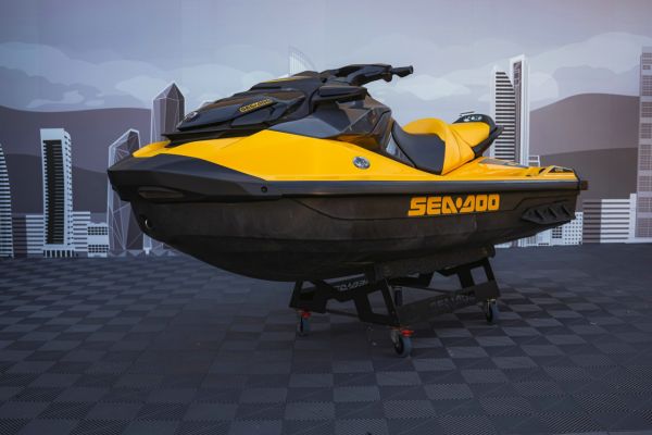 2022 Sea-Doo Gtr 230 PWC 36NB image