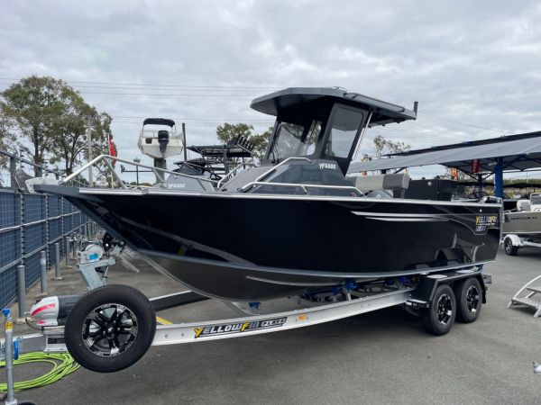 YELLOWFIN 6500 CENTRE CABIN - AVAILABLE NOW image