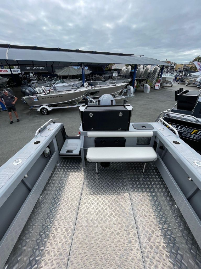 Image for Yellowfin 6500 Folding Hard Top - It has EVERYTHING 15