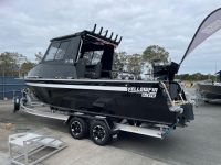 Image for YF-76 Extended Cab - the benchmark in boating! 3