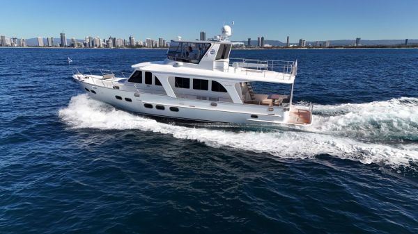2024 Classic 609 Flybridge image