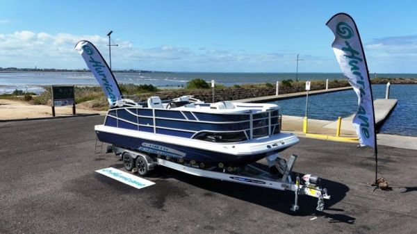 2024 Hurricane Fundeck 236 image
