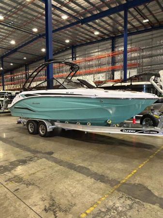 2023 Hurricane Sundeck 235 image