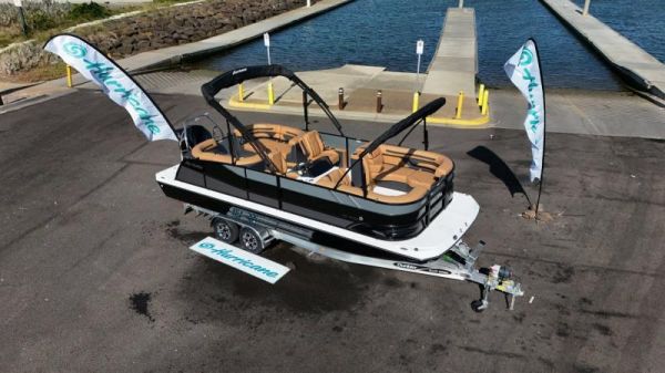 2024 Hurricane Fundeck 236 image