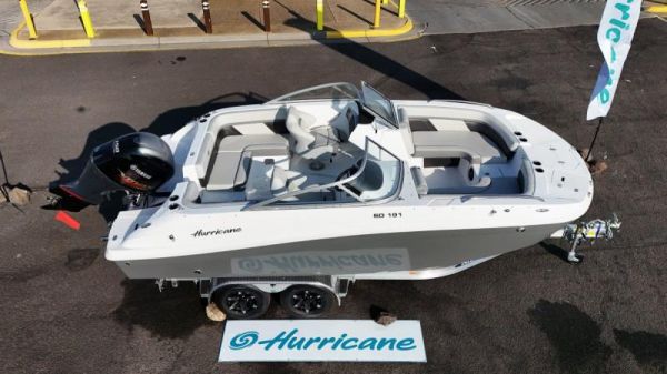 2024 Hurricane Sundeck 191 image
