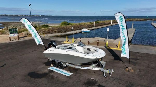 2024 Hurricane Sundeck 191 image