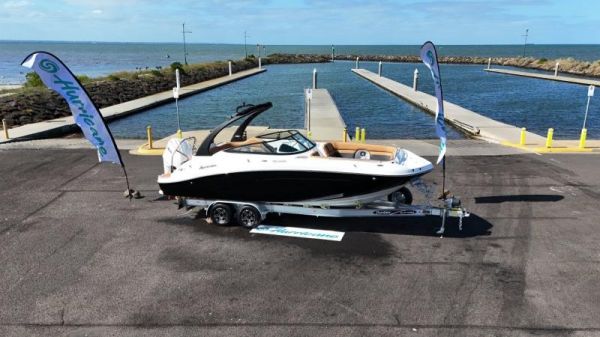 2024 Hurricane Sundeck 2486 image