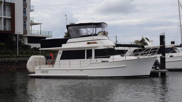 2012 Integrity 350 Mk II Flybridge image
