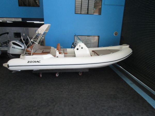 2023 Zodiac Medline 6.8 image