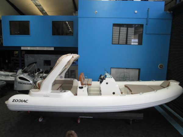 2024 Zodiac Medline 7.5 image