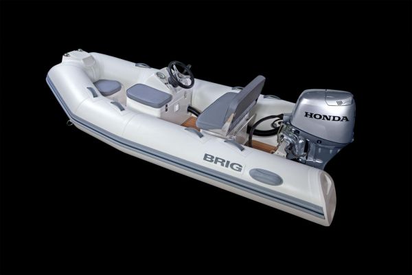 2023 Brig Falcon 320HT image