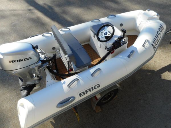 2023 Brig Falcon 300HT image