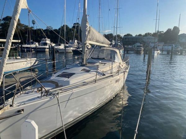 2007 Hanse 350 Performance image