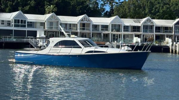 2013 Island Gypsy 42 Coastal Explorer image