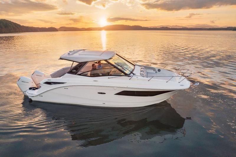 Image for SEA RAY 320 SUNDANCER OB COUPE 1