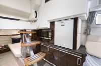Image for SEA RAY 320 SUNDANCER OB COUPE 32