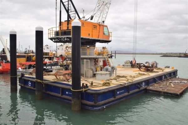 2000 Custom Crane Barge image