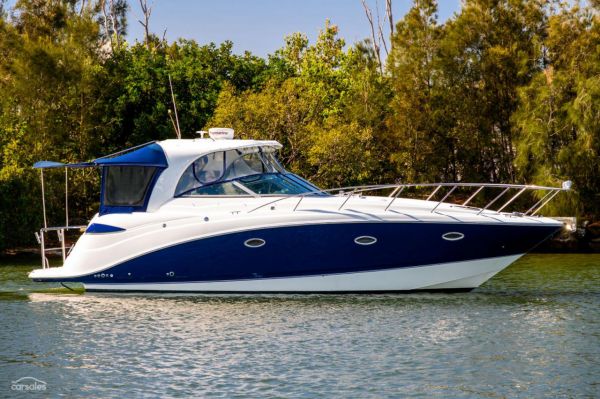 2005 Larson Cabrio 350 image