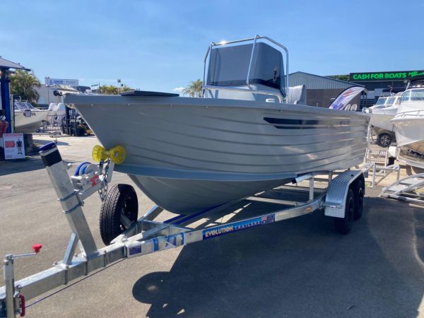 TOO MANY BOATS AND THIS POLYCRAFT 530 CENTRE CONSOLE HAS TO GO! image