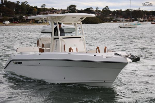 2021 Century 2301 Center Console image