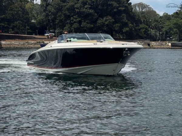 2019 Chris Craft Launch 34 image