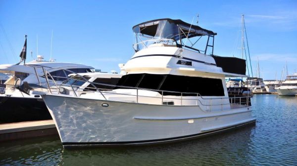 2011 Integrity 350 Mk II Flybridge image