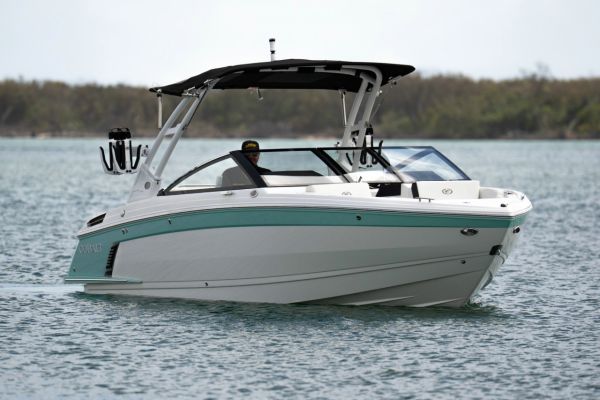 2026 Cobalt R4 Surf Monohull image