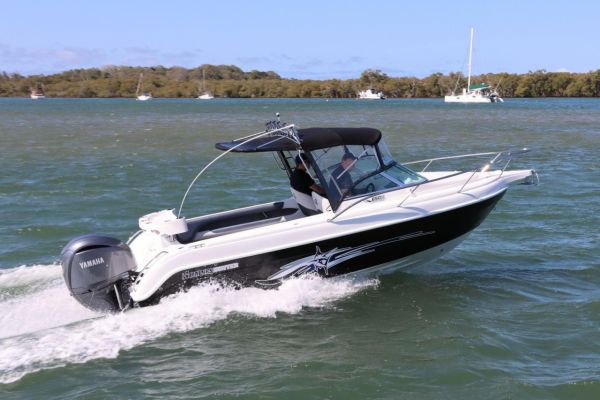 Haines Hunter 650R + Yamaha F200hp 4-Stroke - Pack 2 for sale online prices image