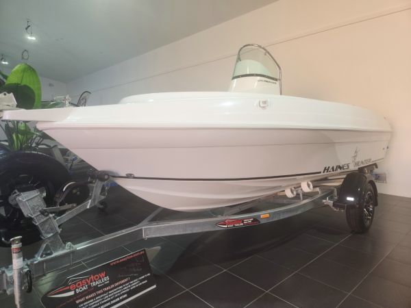 2025 Haines Hunter 525 Prowler Monohull image