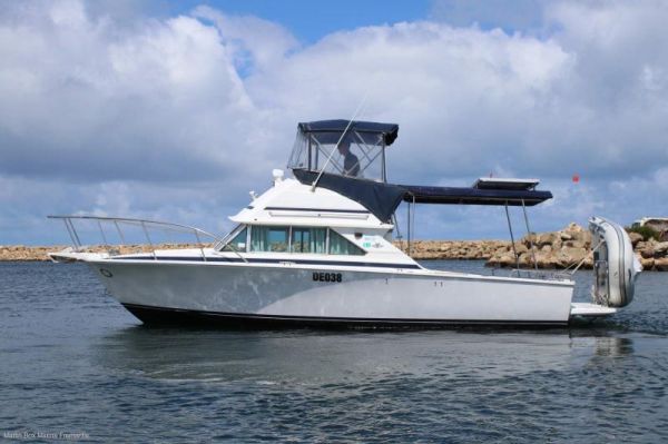 1989 Bertram 28 image