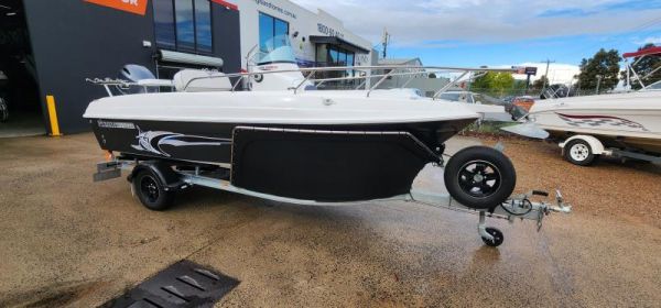 2022 HAINES HUNTER Prowler 525 image