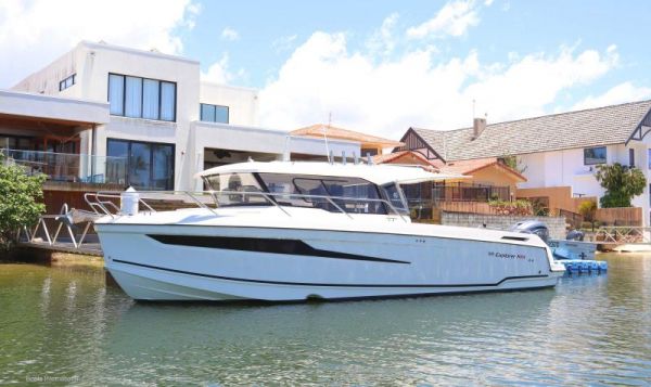 2022 Parker 920 Explorer Max image