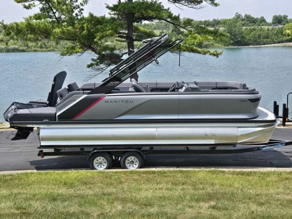 2024 Manitou Explore 22 Bench Stealth POWER-MULTIHULL image