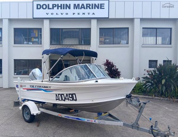 2019 QUINTREX 430 Fishabout image