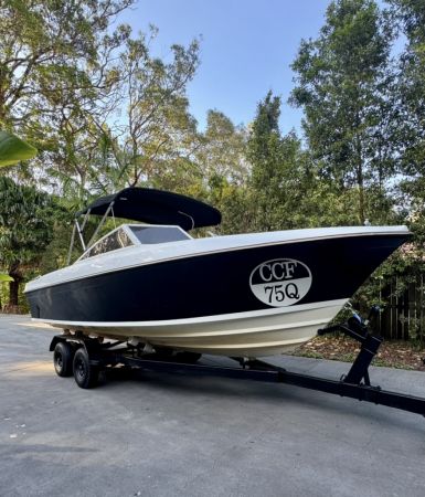 2005 Cruise Craft HUSTLER 570 Bowrider image