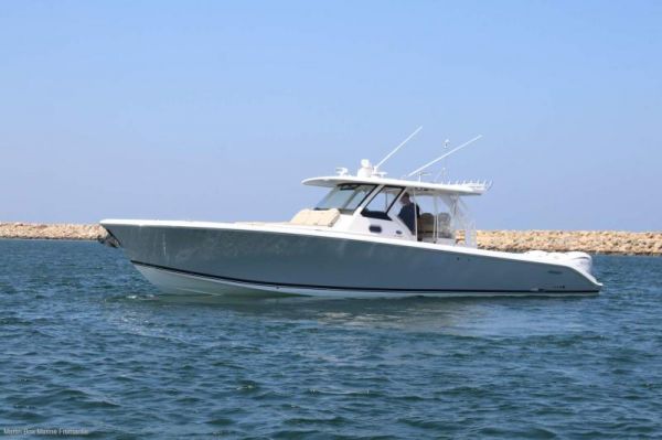 2020 Pursuit S408 image