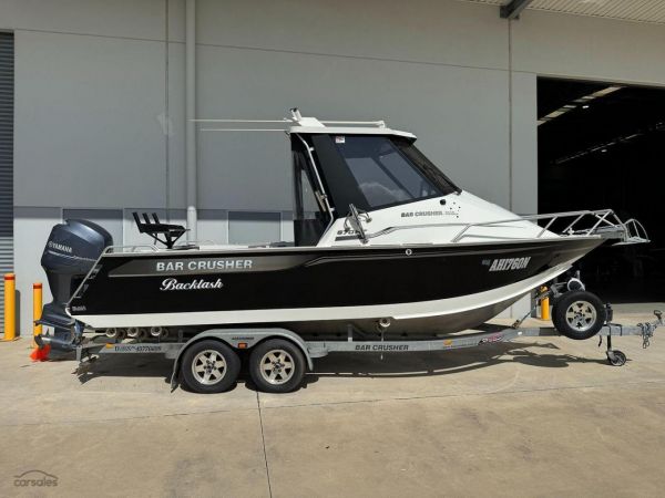 2013 Bar Crusher 670HT image