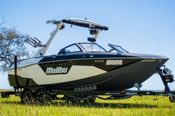2021 Malibu Wakesetter 23 Lsv Monohull image