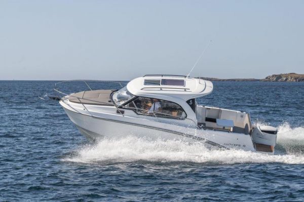 BENETEAU ANTARES 8 V2 CRUISING OB image