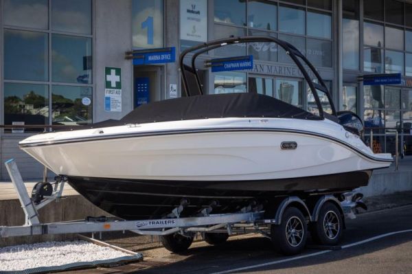 SEA RAY SPX 190 OB image